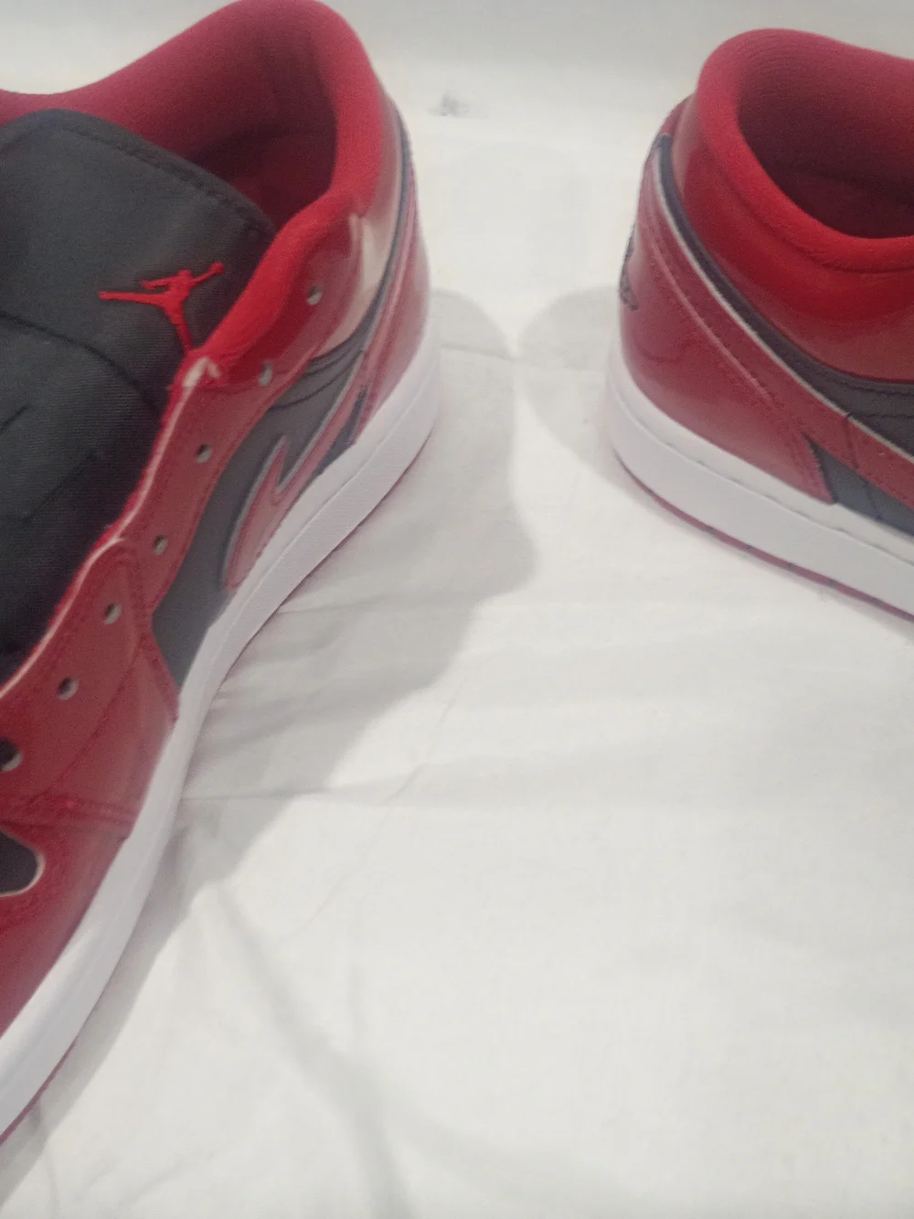 Jordan Air Jordan 1 Low SE Black/Varsity Red-White Box